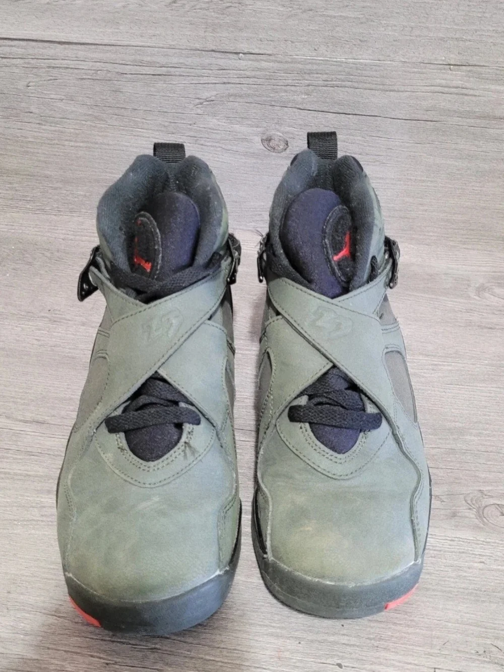 Jordan Retro 8 Undefeated Youth Mens Size 6.5y Green Basketball Shoes